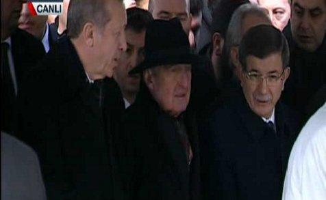 Erdoğan - Davutoğlu Koç'un cenazesine katıldı