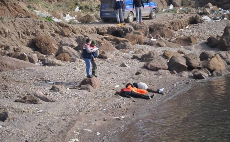 Çanakkale'de mülteci teknesi battı: 35 ölü