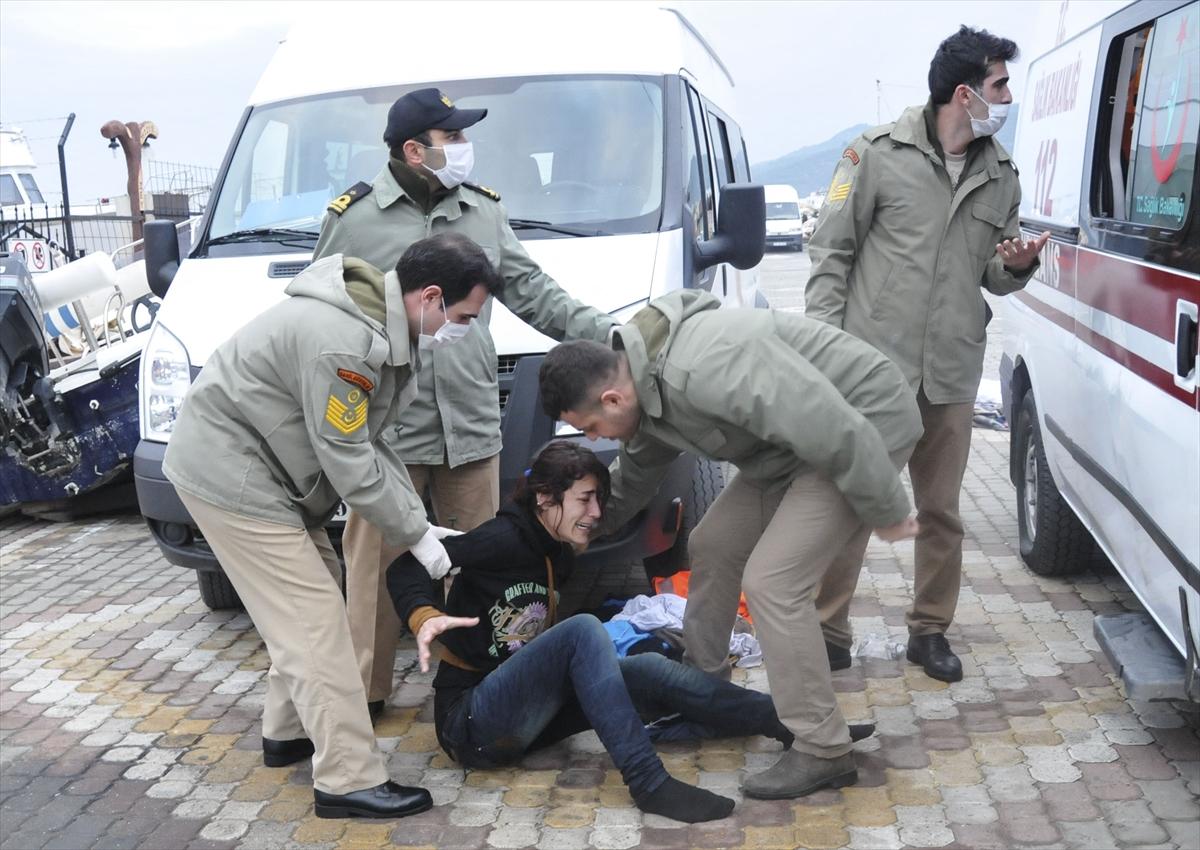 Çanakkale'de mülteci teknesi battı: 35 ölü
