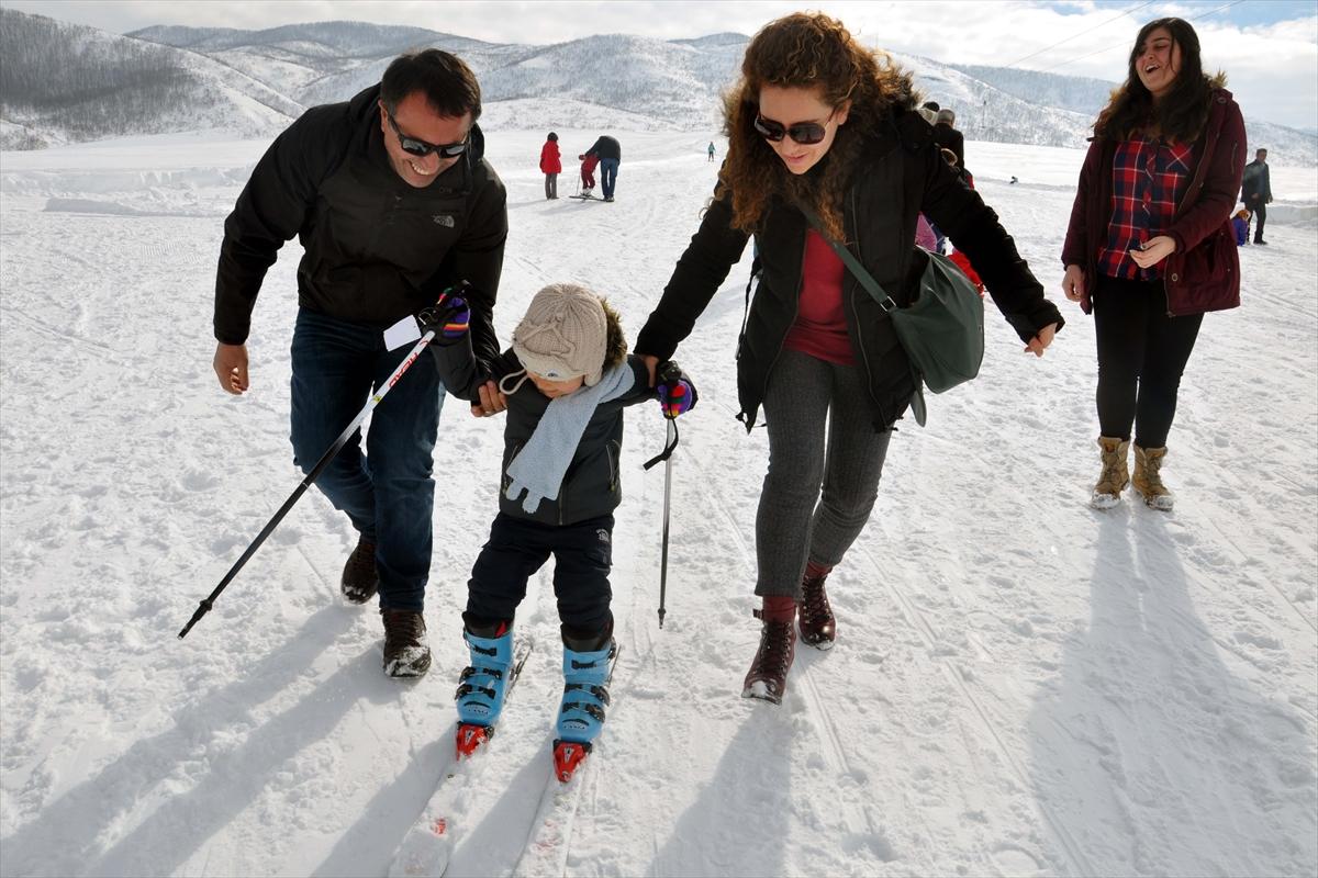 Tuncelilerin kayak keyfi