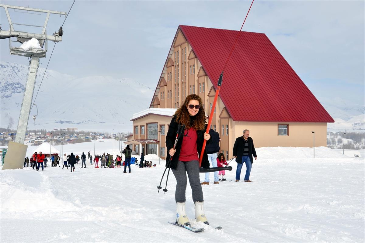 Tuncelilerin kayak keyfi