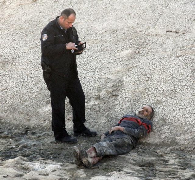 Adana'da kanala düşen adam bir hafta sonra fark edildi