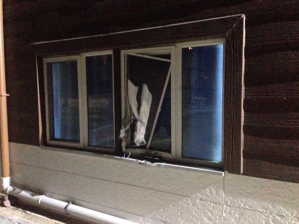 PKK'lı öğrenciler kendi okulunu bombaladı