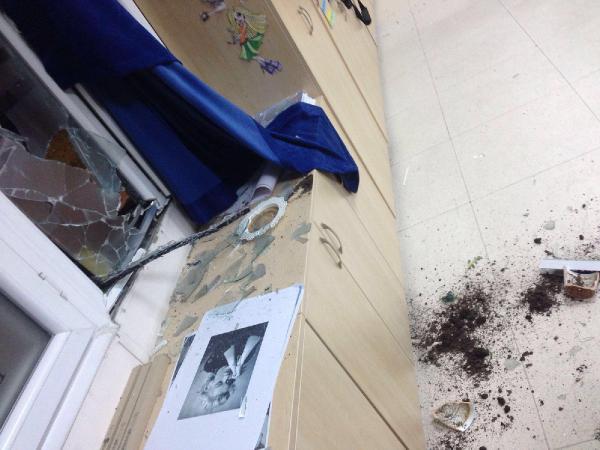 PKK'lı öğrenciler kendi okulunu bombaladı