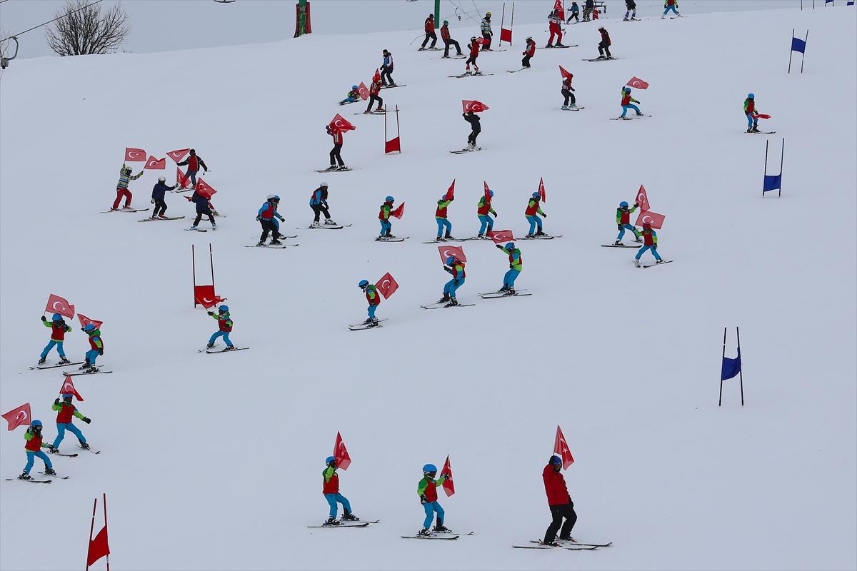 Bayburt'ta kış şenliği yapıldı