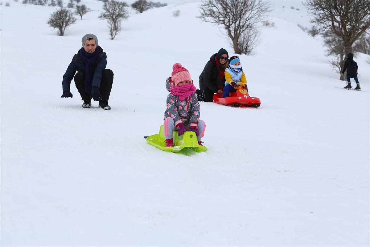 Bayburt'ta kış şenliği yapıldı