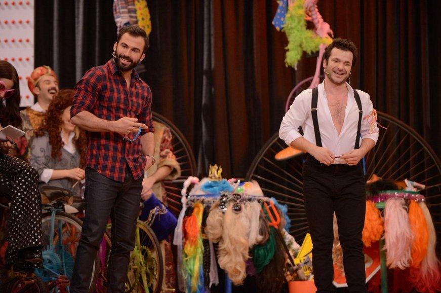 Turabi'nin aforizma kapışması İZLE