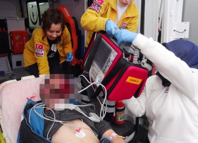 Liseli genç kendisinden ayrılan kız arkadaşını vurdu