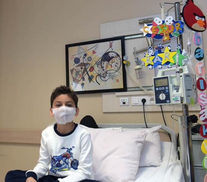 Kılıçdaroğlu minik hayranını ziyaret etti