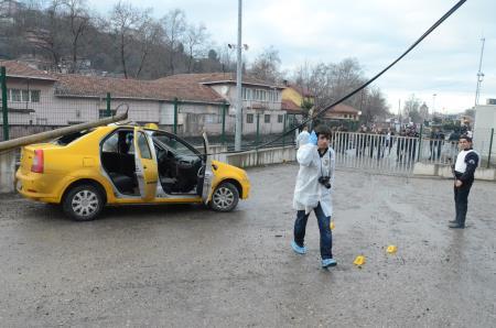Polis oğlu dehşet saçtı: 3 ölü