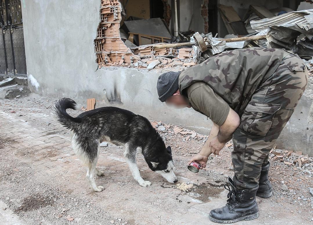 Teröristler Cizrelilerin evlerini yaktı