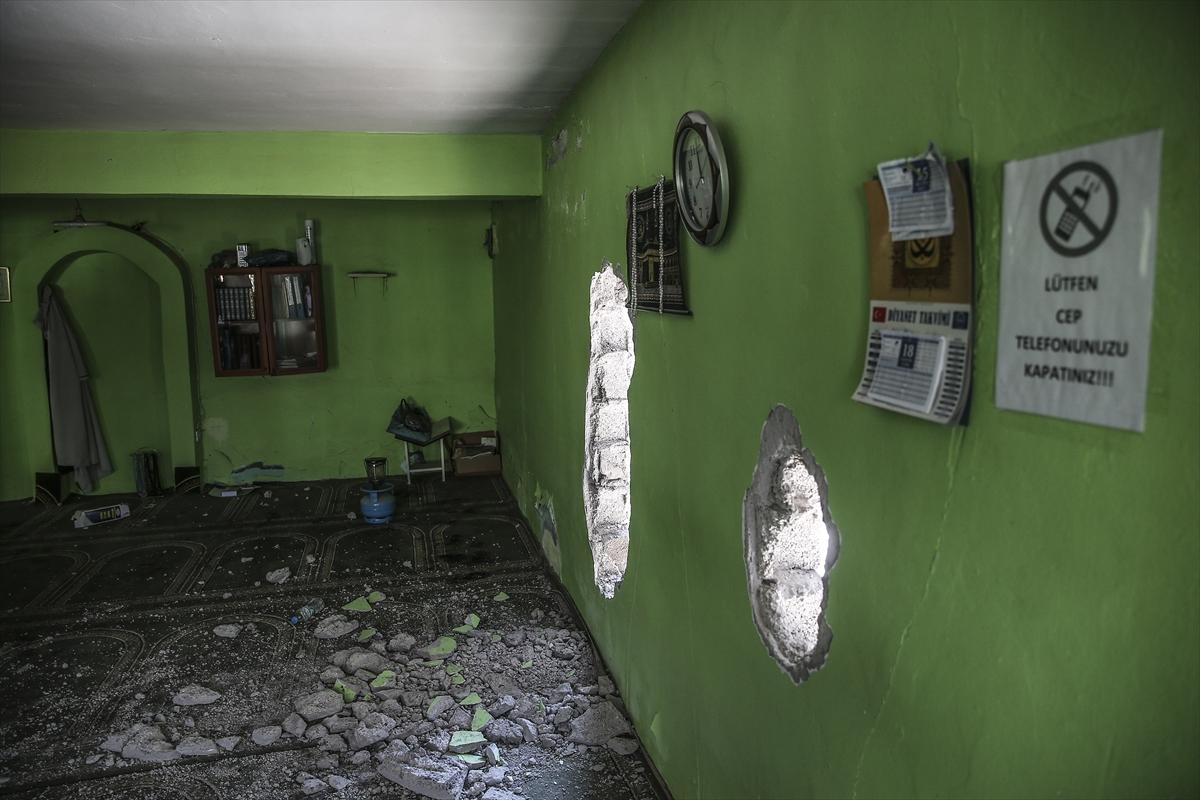 Teröristler Cizrelilerin evlerini yaktı