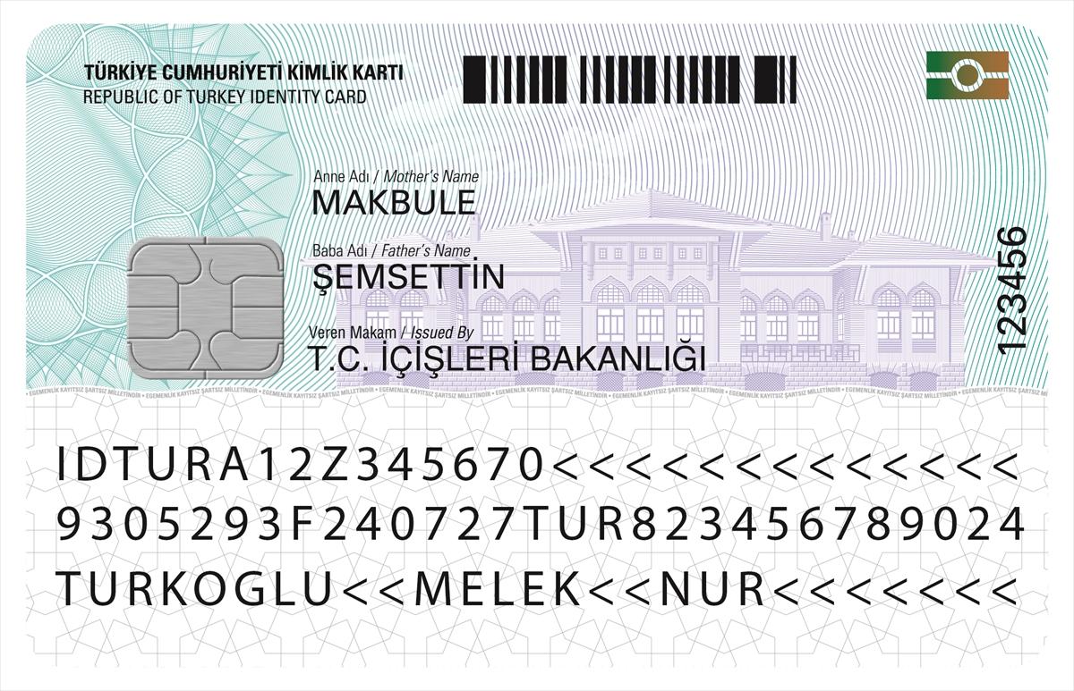 Yeni kimlik kartları görücüye çıktı