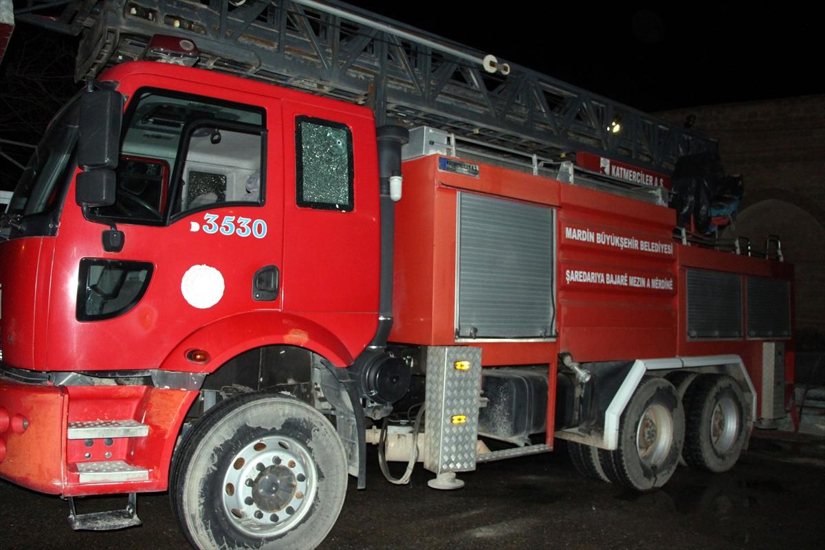 Teröristler itfaiye ekibine ateş açtı