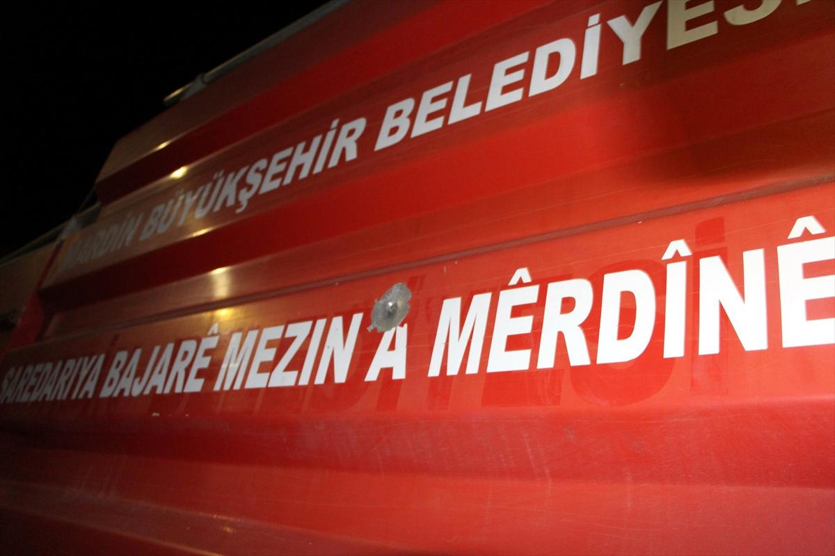 Teröristler itfaiye ekibine ateş açtı