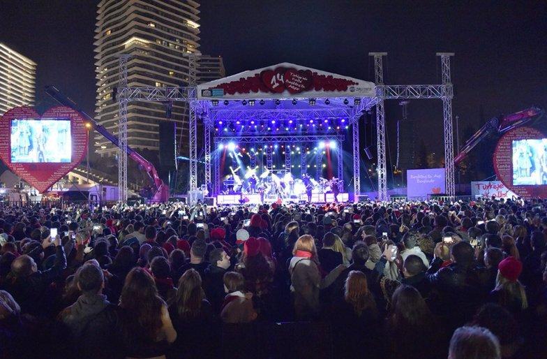 CHP'li belediyeden Sevgililer Günü kutlaması