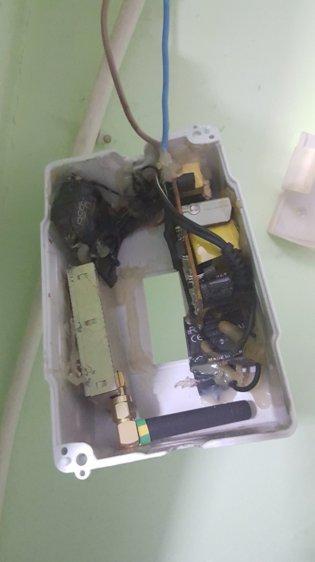 Dinleme cihazı klima şartelinden çıktı