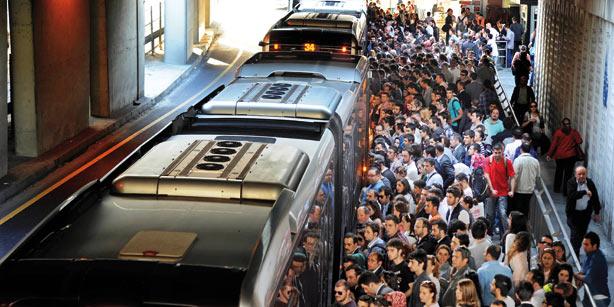 İETT'den metrobüslere yeni uygulama