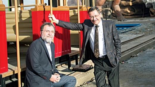 Melih Gökçek: Cemaat hesabını Allah'a verecek