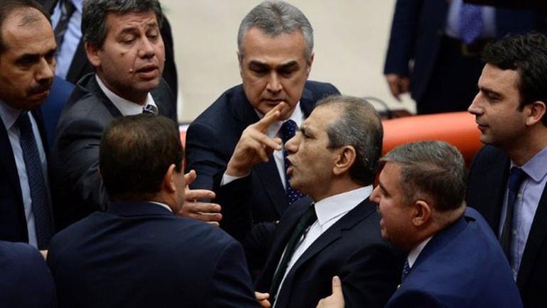 Meclis'te şiddetli tartışmalar