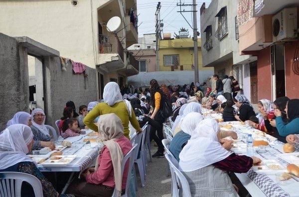 HDP öldürülen terörist için Mersin'de mevlit okuttu