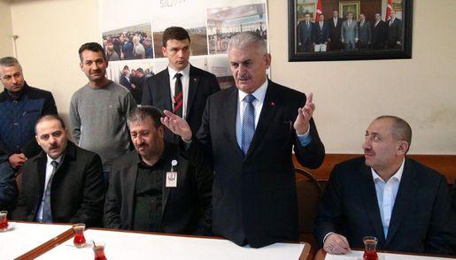 Binali Yıldırım taksicilere müjdeyi verdi