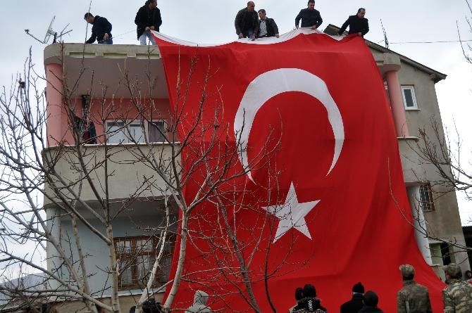 Şehit ateşi Afşin’i yaktı