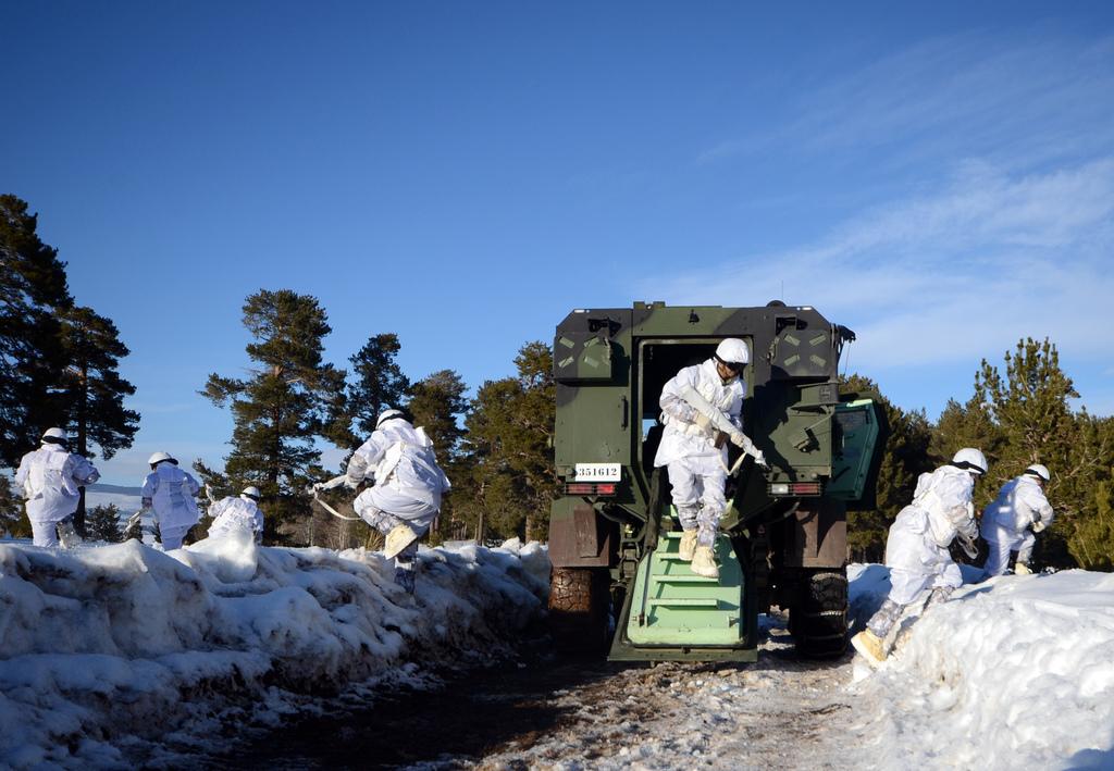 Komandolar eksi 20 derecede eğitimde