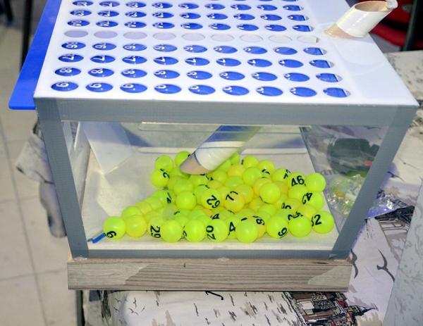 Isparta'da kumarhane operasyonu