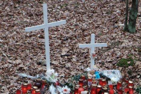 8 aylık hamile olan sevgilisini diri diri yaktı