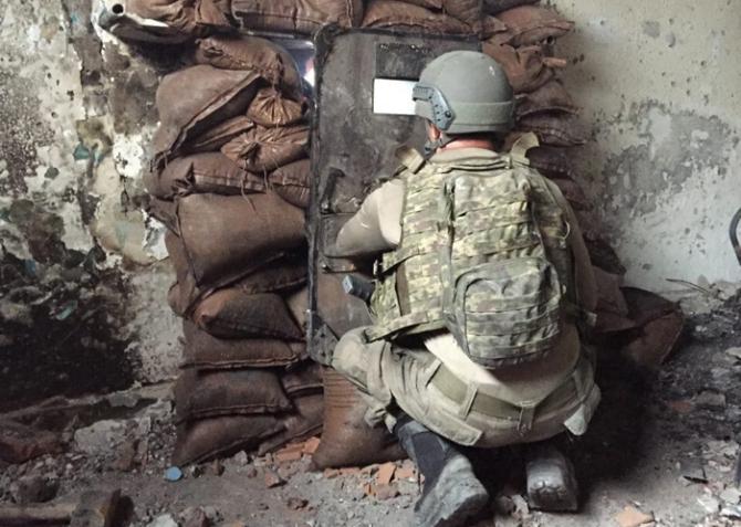 Teröristlerin camiye kurduğu tuzak imha edildi