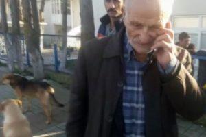 Aşırı hız yapan 70'lik dede bariyerlere çarptı