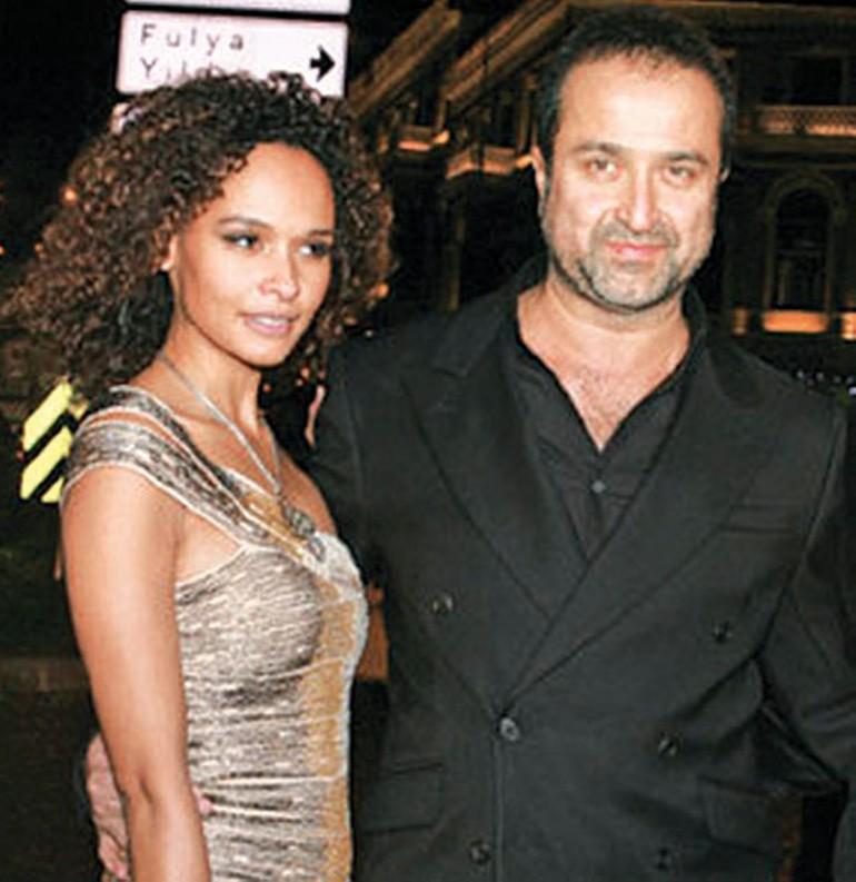 Serdar Bilgili oğlunu gezdirdi