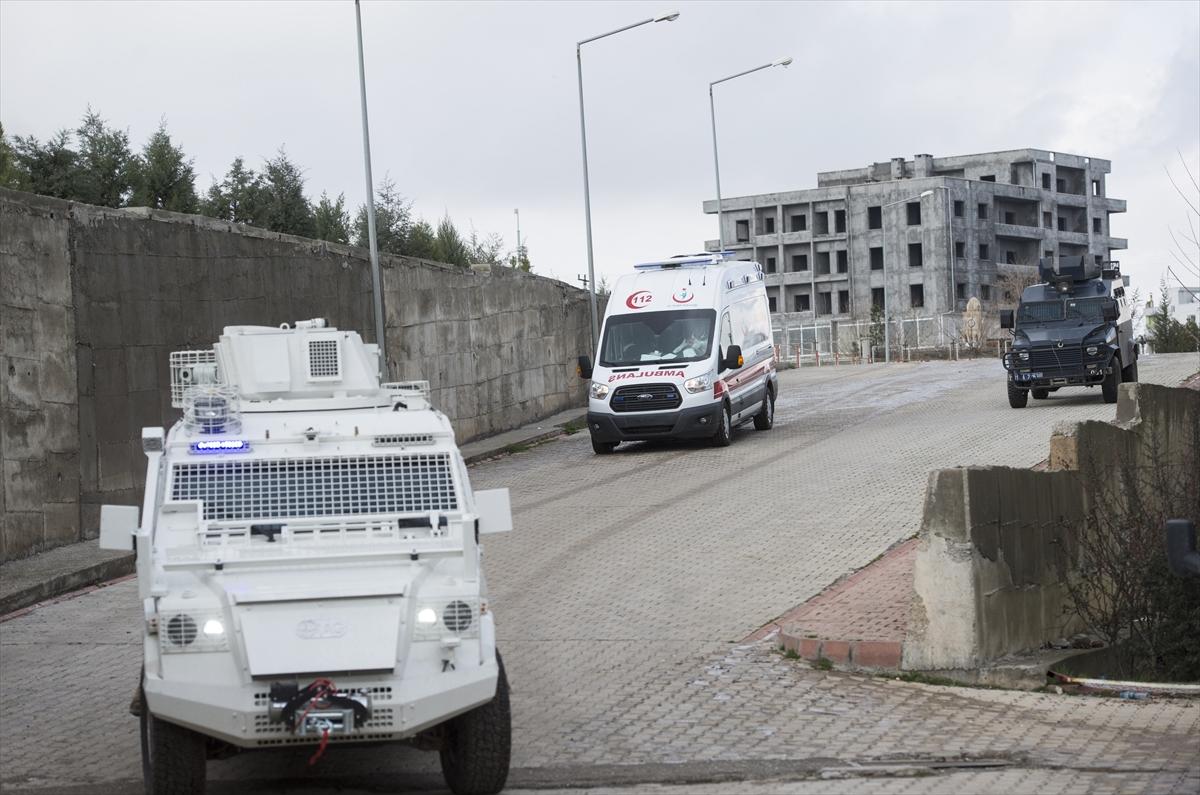 İdil'de yaşlı çifte polis yardım etti