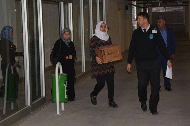 X-ray cihazından geçirilen kutudan bebek cesedi çıktı