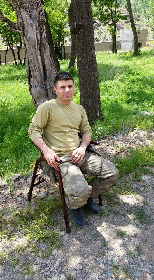 Şehit asker yeni doğan bebeğini bir kez görebildi