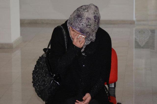 X-ray cihazından geçirilen kutudan bebek cesedi çıktı