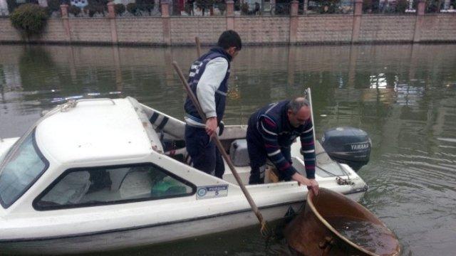 Porsuk Çayı'ndan Atatürk büstü çıktı