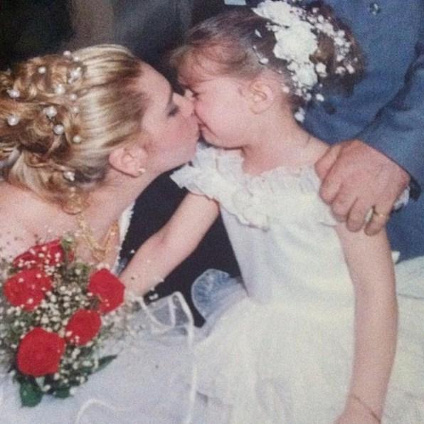 Kısmetse Olur'un Melis'inin çocukluk fotoğrafı