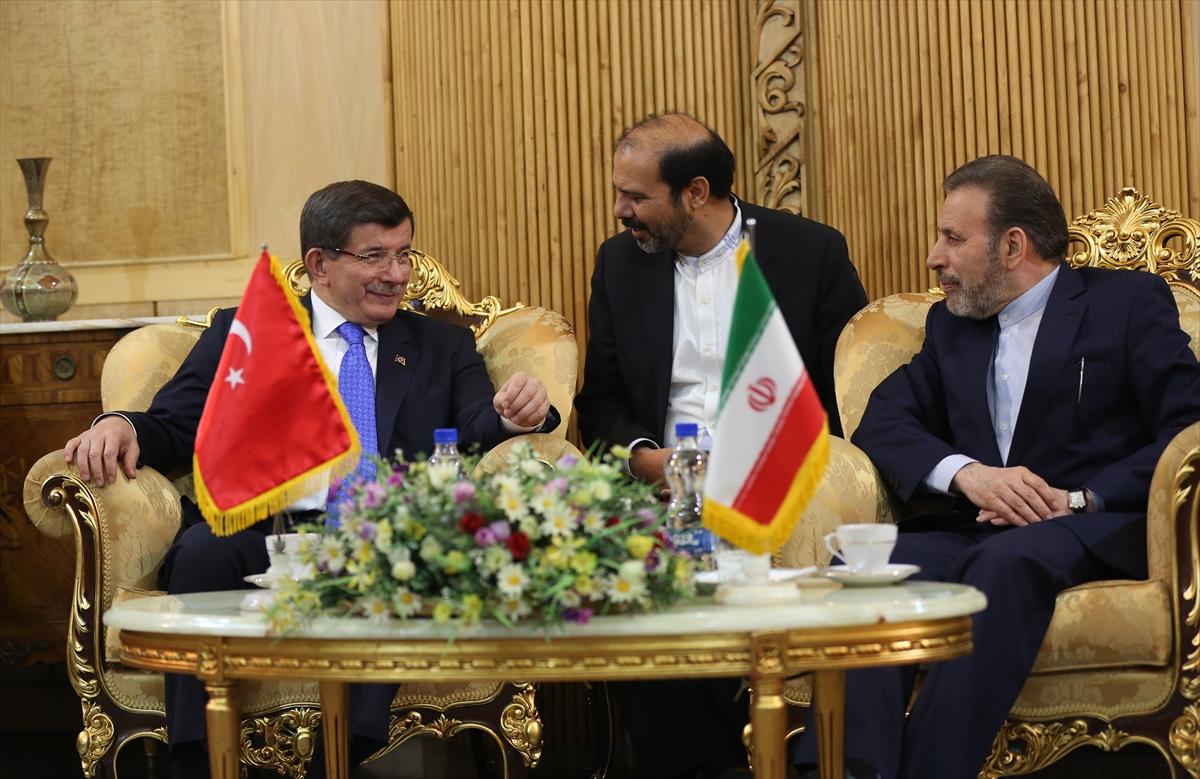 Başbakan Davutoğlu İran'da