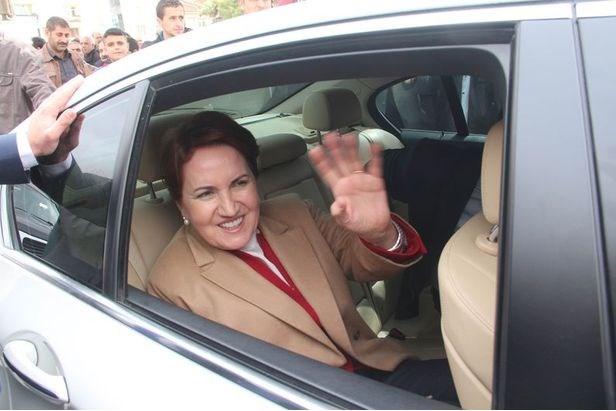 Meral Akşener'den gövde gösterisi
