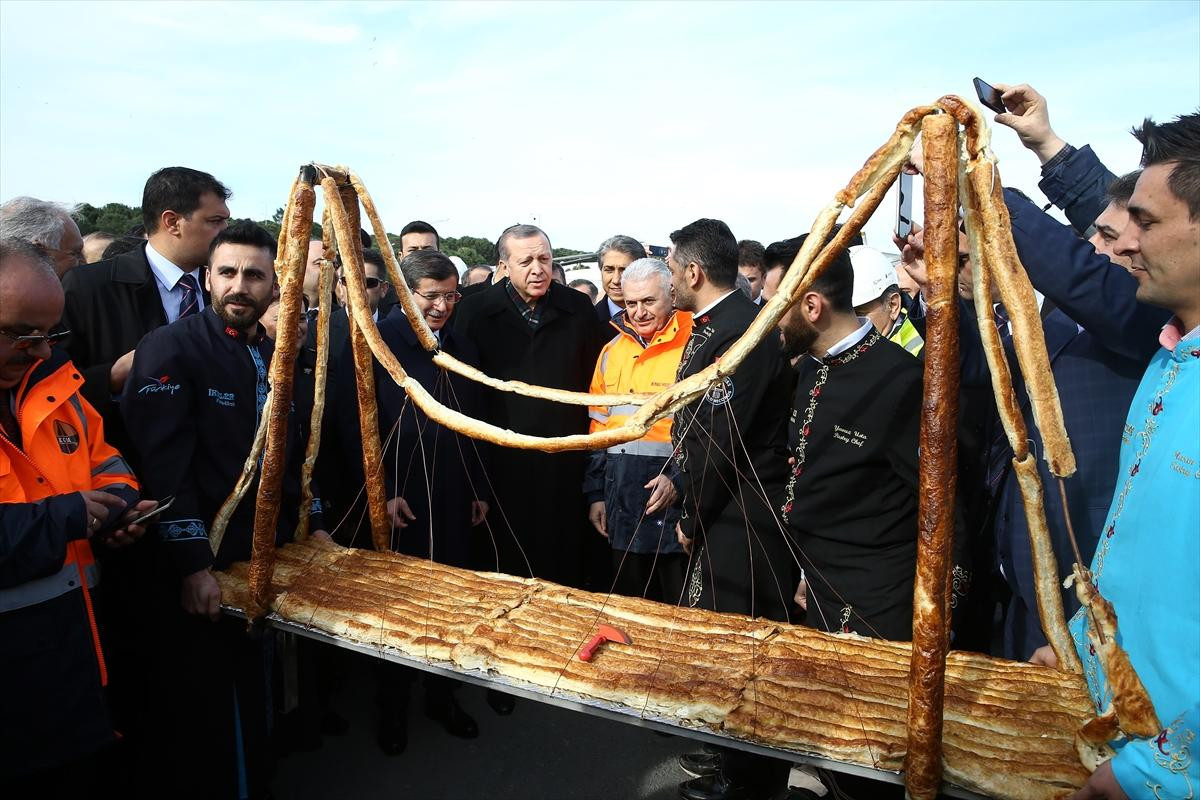 Yavuz Sultan Selim Köprüsü'nün böreği yapıldı