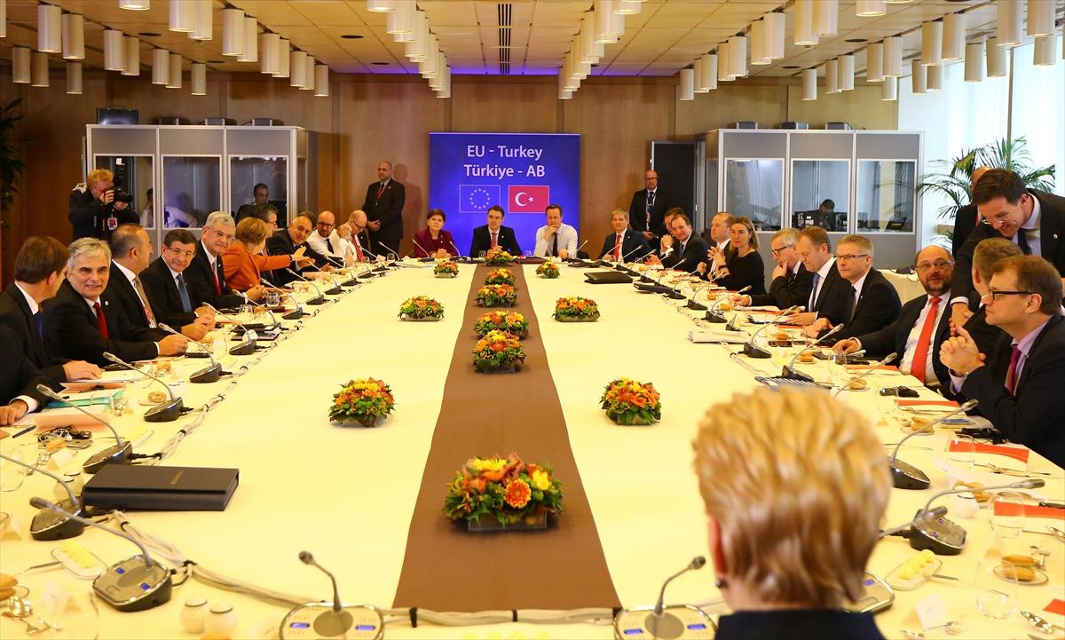 Türkiye-AB zirvesinin taslağı şekillenmeye başladı