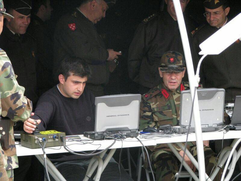 Sümeyye Erdoğan, Selçuk Bayraktar ile sözlendi