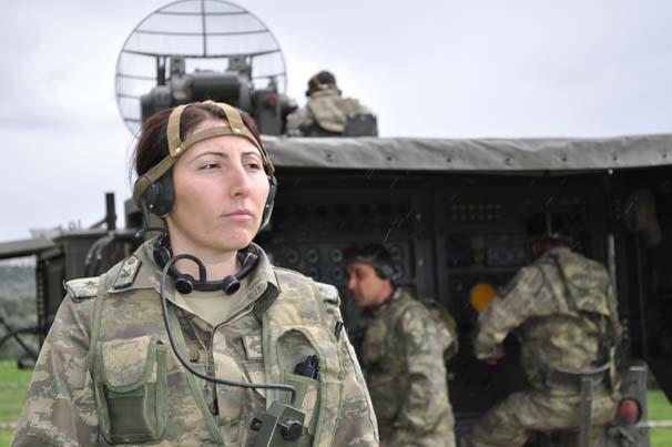 TSK'nın gözbebeği: Özlem Üsteğmen