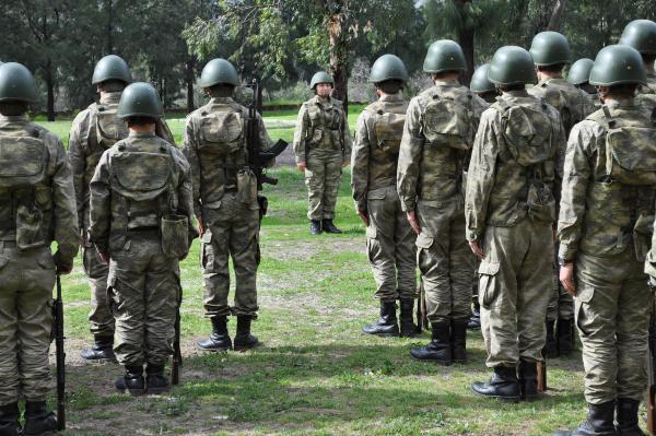 TSK'nın gözbebeği: Özlem Üsteğmen