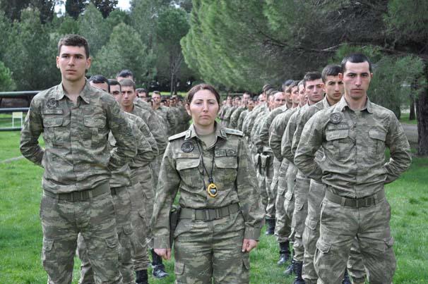 TSK'nın gözbebeği: Özlem Üsteğmen