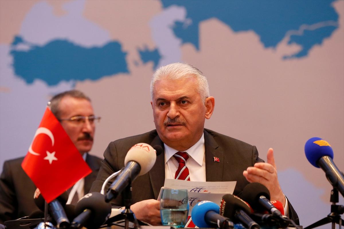 Binali Yıldırım: Her hizmetin bir bedeli var