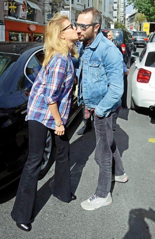 Burcu Esmersoy: Evlenmeyi düşünmüyorum