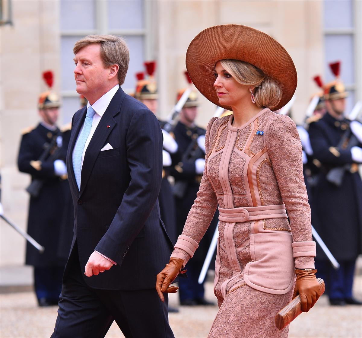 Hollanda Kralı Willem-Alexander Paris'te